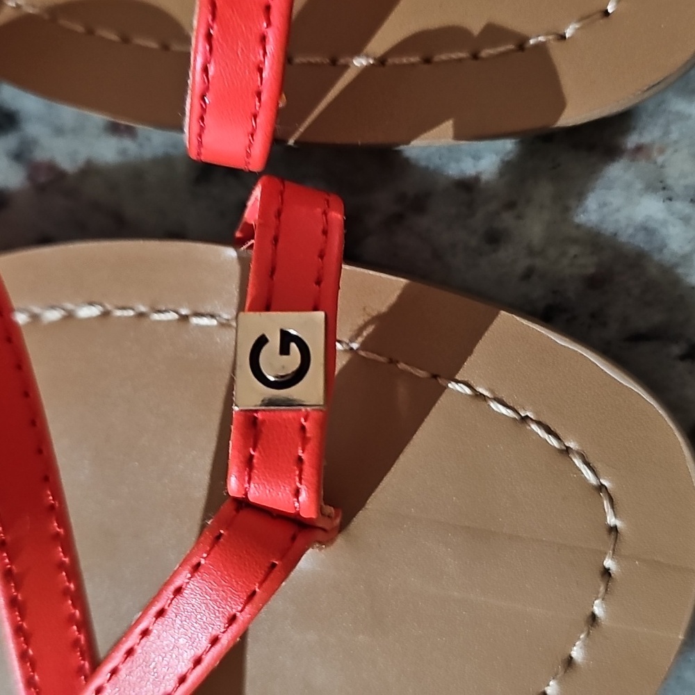 Gby Guess Women's Coral Sandals with Gold Accents - Picture 3 of 4